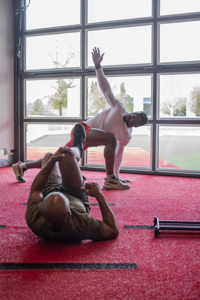 Francis Ngannou training with Kamaru Usman for UFC 260