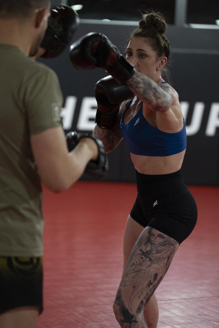 Megan Anderson training for UFC 259