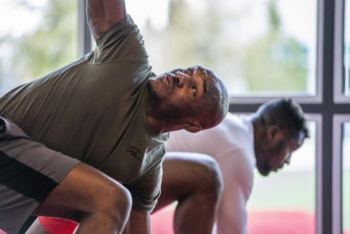 Francis Ngannou training with Kamaru Usman for UFC 260