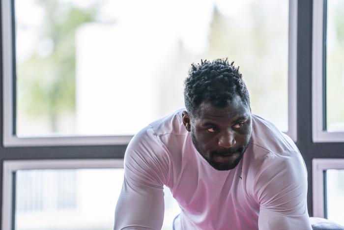 Francis Ngannou training with Kamaru Usman for UFC 260