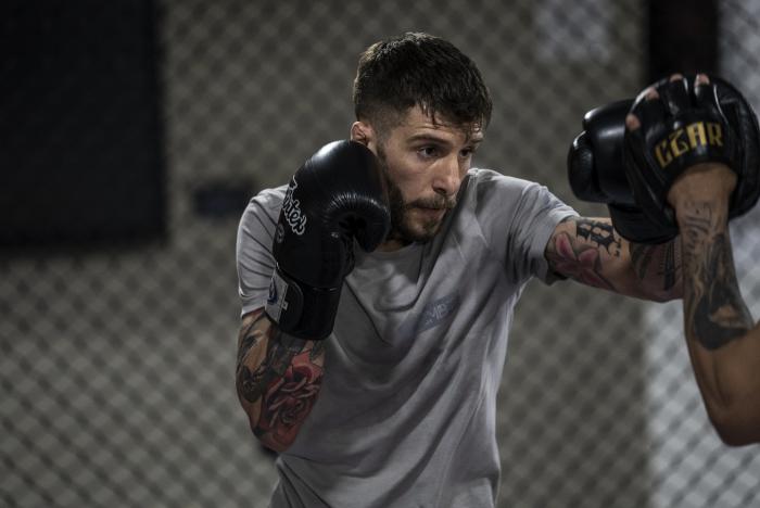 Marcelo Rojo training for his debut at UFC Vegas 21