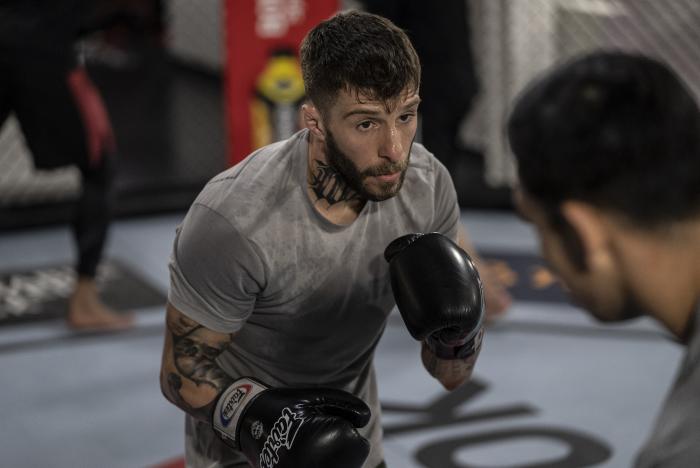Marcelo Rojo training for his debut at UFC Vegas 21