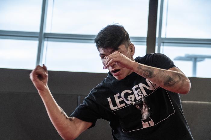 Ignacio Bahamondes training for his debut at the UFC PI
