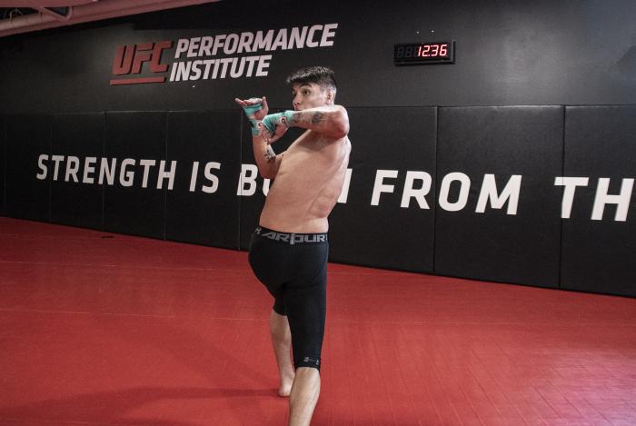 Ignacio Bahamondes training for his debut at the UFC PI