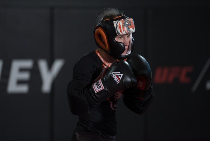 Valentina Shevchenko training for UFC 261