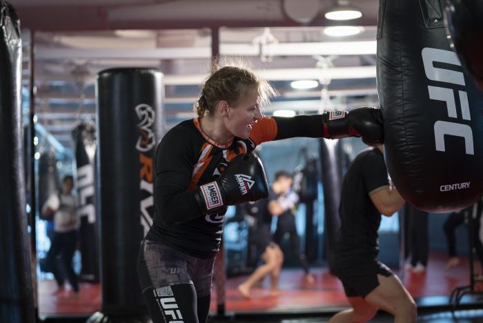 Valentina Shevchenko training for UFC 261