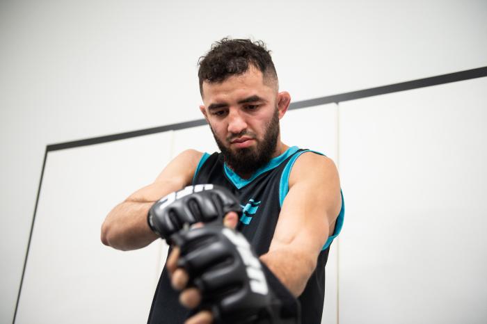 TUF Episode 2 Sholinian v Raposo