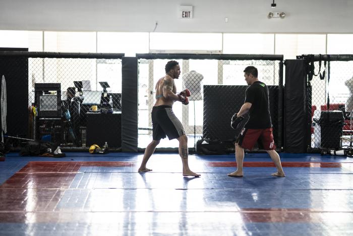 Eryk Anders Training For UFC 263