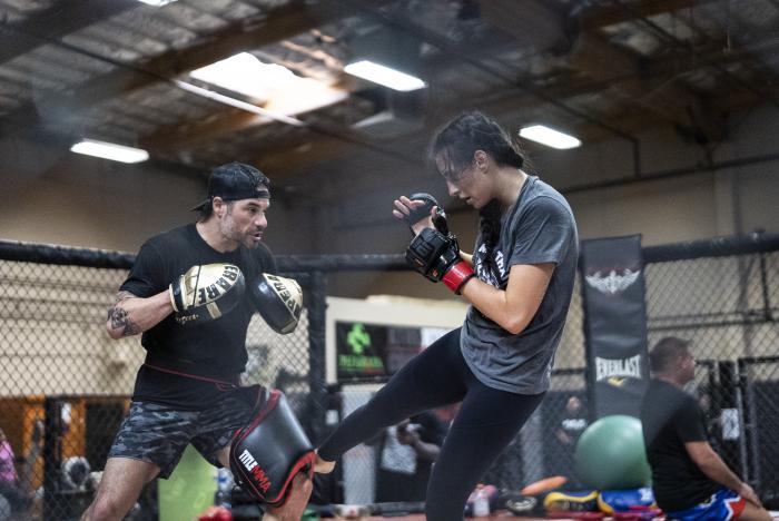 Casey O'Neill Training For UFC Vegas 29