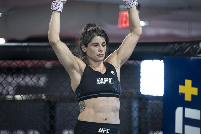 Julia Avila Training For Vegas 30