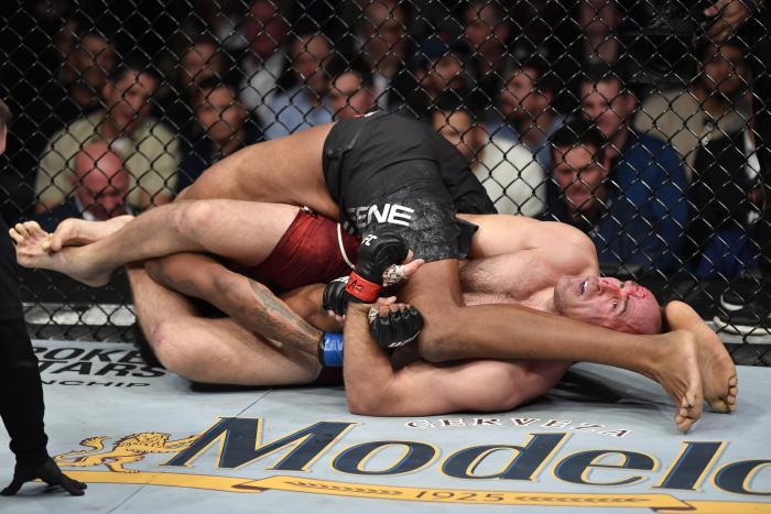Fighter Finishes UFC Vegas 29