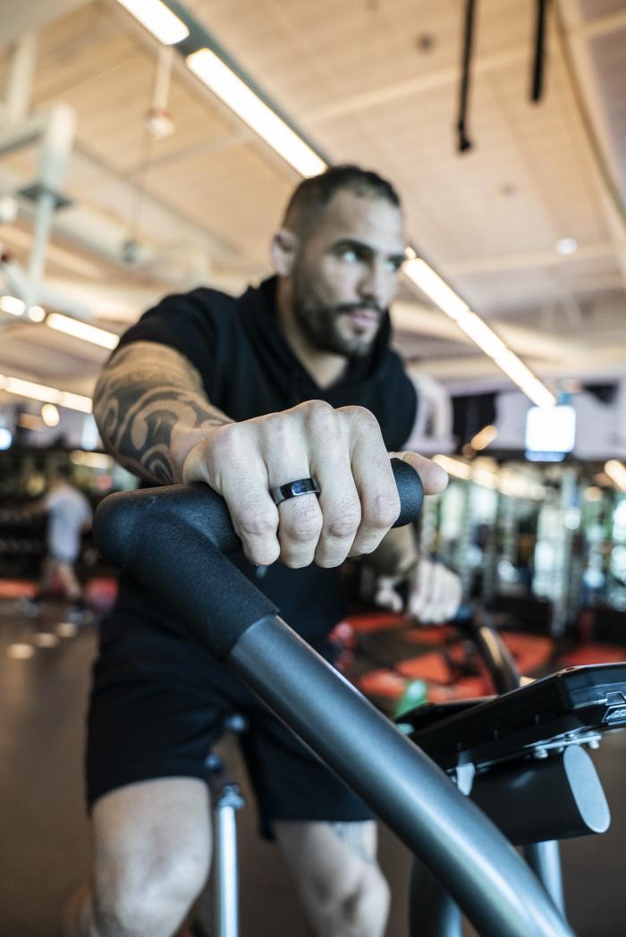 Santiago Ponzinibbio Training for UFC Vegas 28