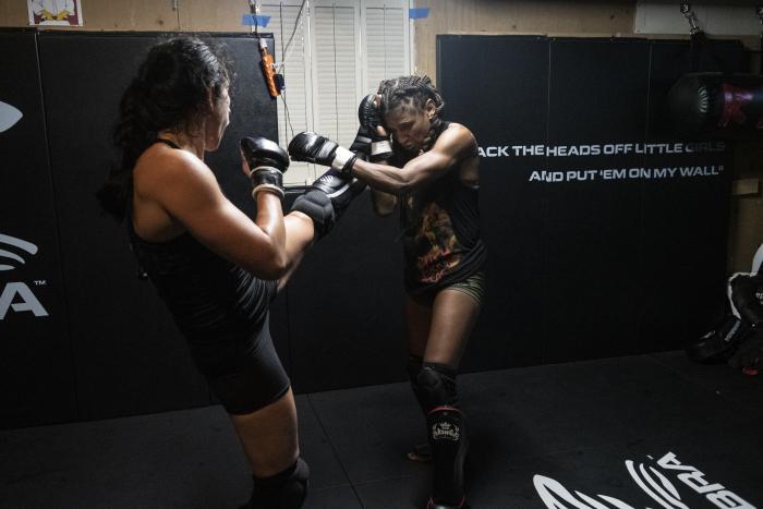 Jessica Penne and Angela Hill training for UFC 265