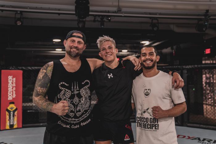 Aspen Ladd and Macy Chiasson training for UFC Vegas 38