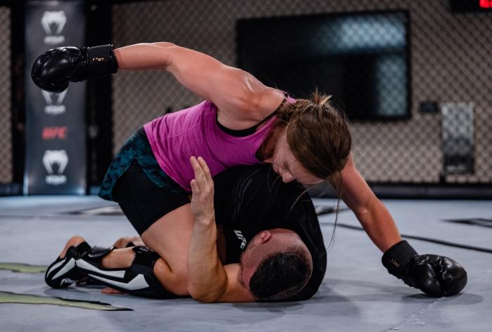 Aspen Ladd and Macy Chiasson training for UFC Vegas 38
