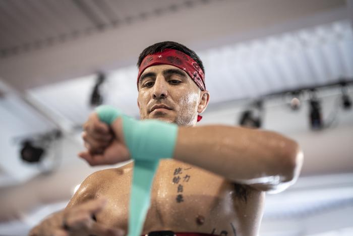 Gustavo Lopez training for UFC Vegas 37