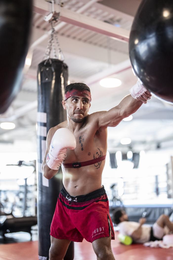 Gustavo Lopez training for UFC Vegas 37