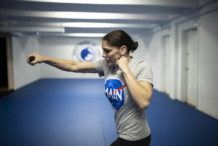 Lauren Murphy training for UFC 266 