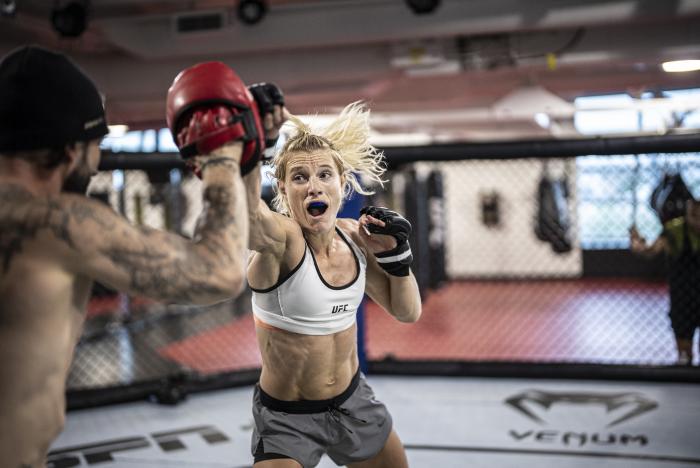 Manon Fiorot training for UFC 266