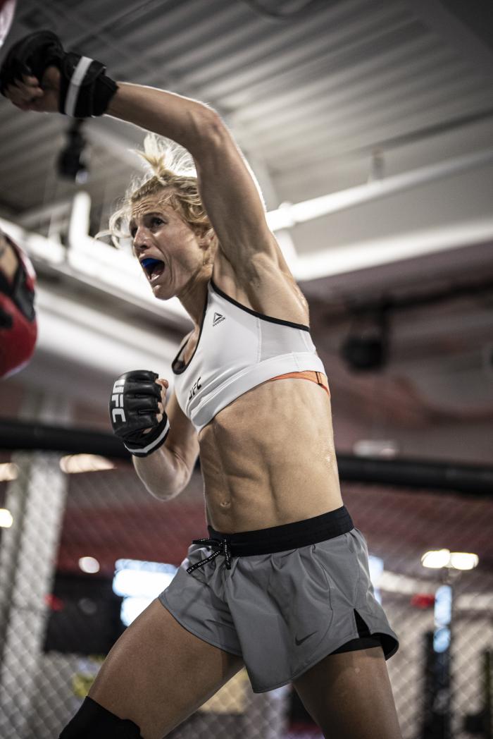 Manon Fiorot training for UFC 266
