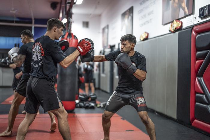 Julio Arce training for UFC Vegas 42