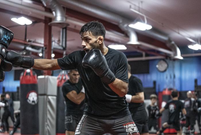 Julio Arce training for UFC Vegas 42