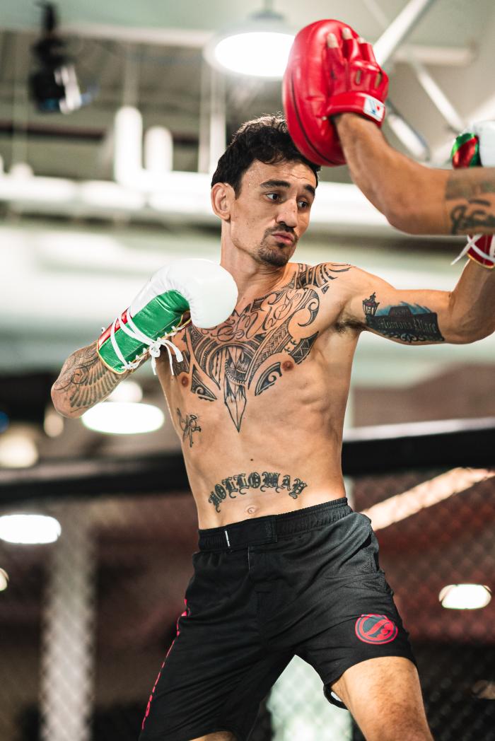 Max Holloway training for UFC Vegas 42