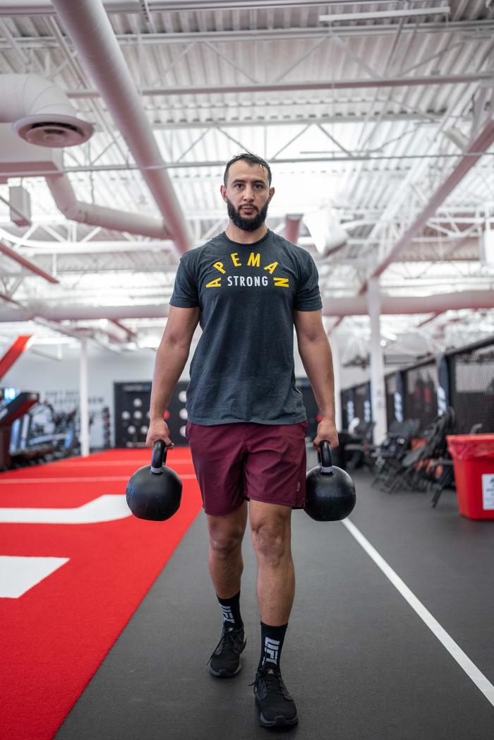 Dominick Reyes training at the UFC PI