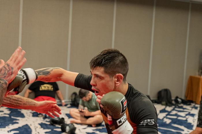 07/27/22 DALLAS, TEXAS - Brandon Moreno prepares in the host hotel for his flyweight interim championship bout against Kai Kara-France at UFC 277 on Saturday, July 30, 2022 in Dallas, Texas. (Photo by Roberto Ortuño)