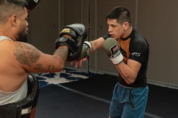 07/27/22 DALLAS, TEXAS - Brandon Moreno prepares in the host hotel for his flyweight interim championship bout against Kai Kara-France at UFC 277 on Saturday, July 30, 2022 in Dallas, Texas. (Photo by Roberto Ortuño)