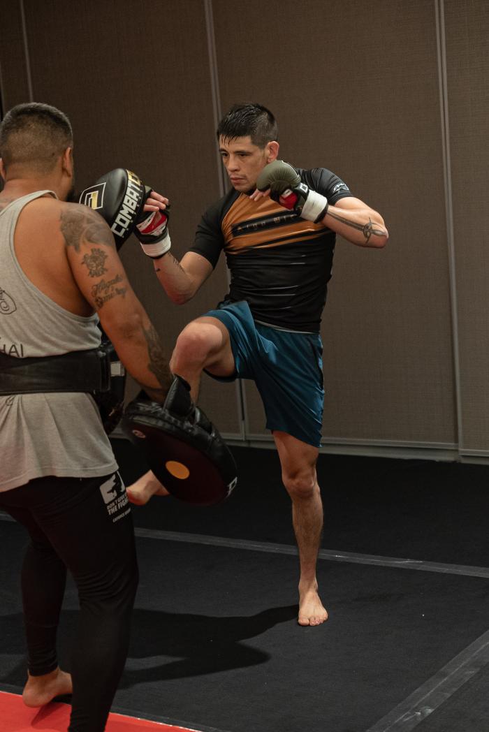 07/27/22 DALLAS, TEXAS - Brandon Moreno prepares in the host hotel for his flyweight interim championship bout against Kai Kara-France at UFC 277 on Saturday, July 30, 2022 in Dallas, Texas. (Photo by Roberto Ortuño)