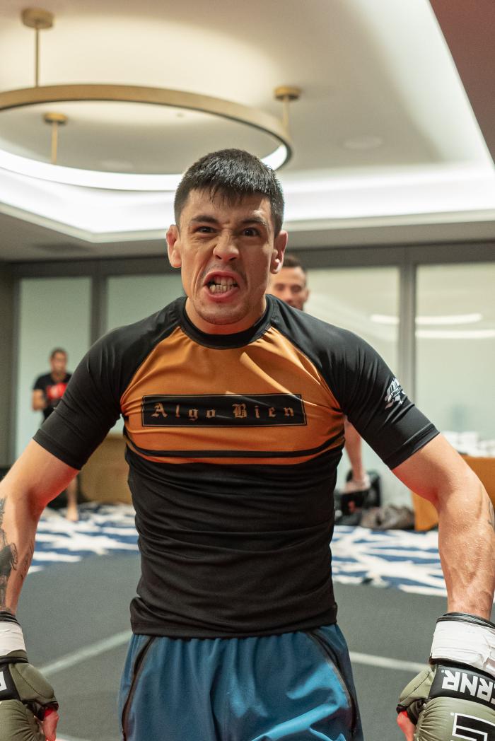 07/27/22 DALLAS, TEXAS - Brandon Moreno prepares in the host hotel for his flyweight interim championship bout against Kai Kara-France at UFC 277 on Saturday, July 30, 2022 in Dallas, Texas. (Photo by Roberto Ortuño)