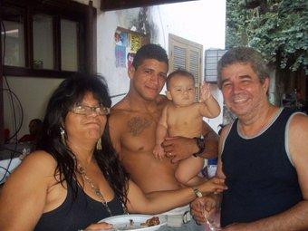 Gilbert Durinho com a família completa 