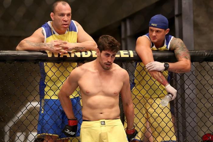 Fotos do Ep. 4 do TUF Brasil 3 - Luta entre Antônio Carlos 'Cara de Sapato' Jr. x Edgard Castaldelli