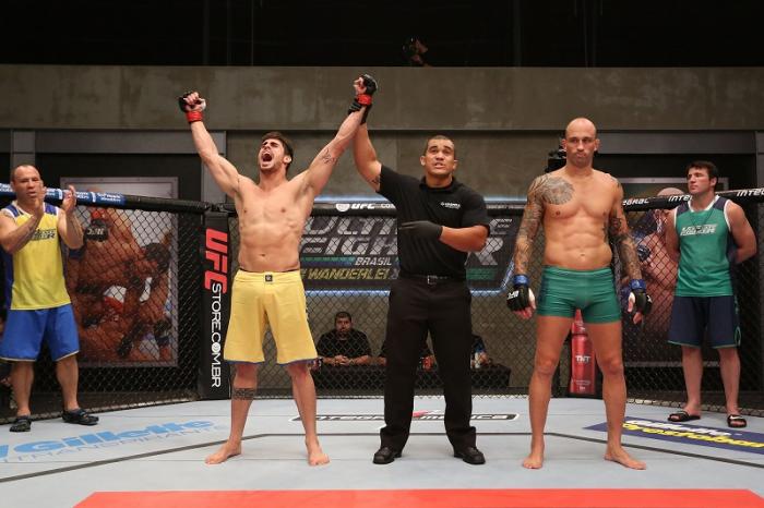 Fotos do Ep. 4 do TUF Brasil 3 - Luta entre Antônio Carlos 'Cara de Sapato' Jr. x Edgard Castaldelli