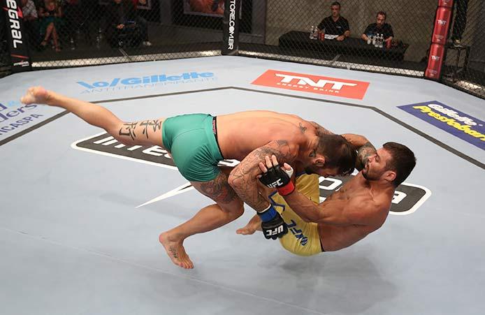 Fotos do Ep. 5 do TUF Brasil 3 - Luta entre Ricardo Demente x Guilherme Bomba