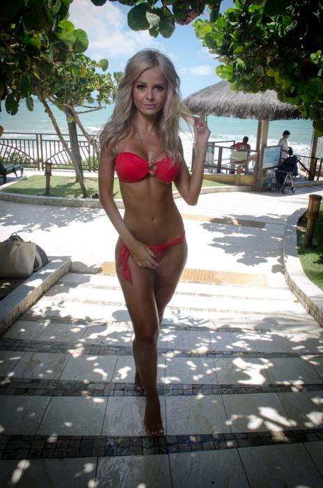 BRAZIL_FILES/OctagonGirls/041.jpg