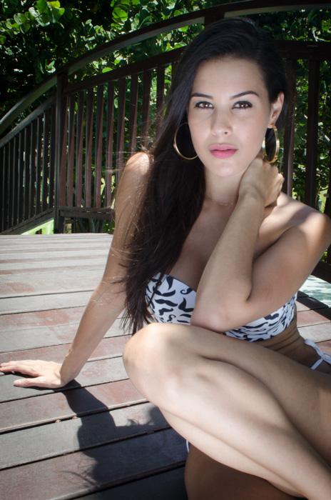 BRAZIL_FILES/OctagonGirls/050.jpg