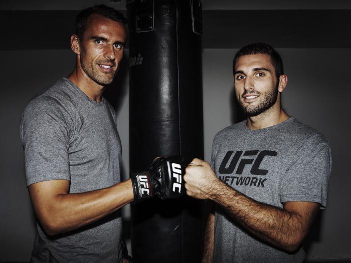Vicente Guaita, portero del equipo de fútbol Getafe y fan de UFC se dio tiempo para conocer a Enrique Marín durante uno de sus entrenamientos.
