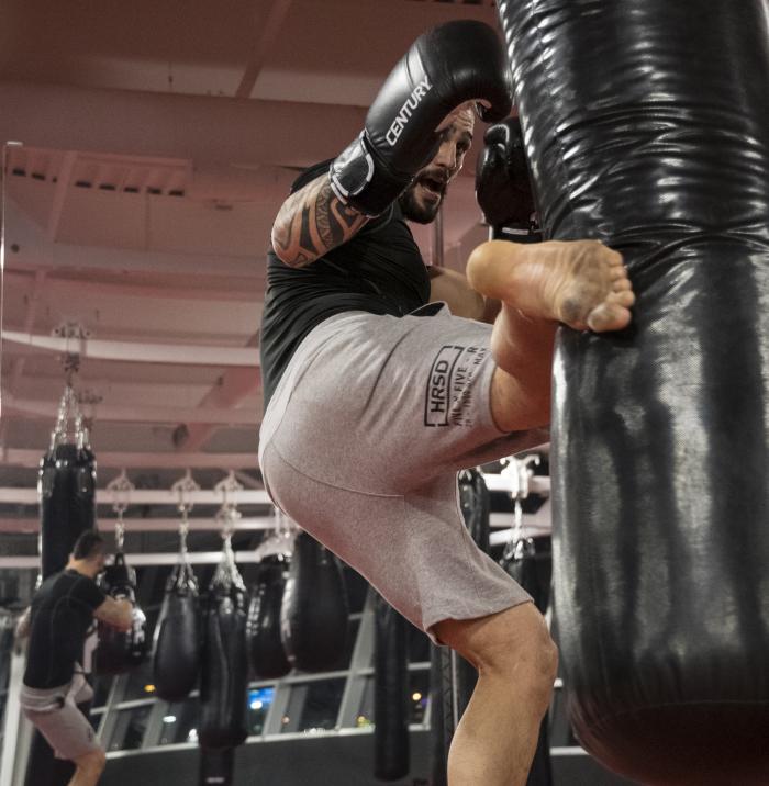 Las Vegas, 1/24/18 - Santiago Ponzinibbio training at the UFC Performance Institute in Las Vegas. (Photo credit: Juan Cardenas)