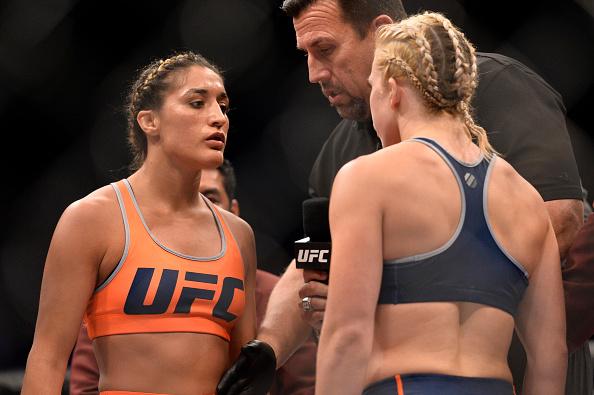 LAS VEGAS, NV - JULY 08: (L-R) Opponents Tatiana Suarez and Amanda Cooper face off before their women's strawweight bout during The Ultimate Fighter Finale event at MGM Grand Garden Arena on July 8, 2016 in Las Vegas, Nevada. (Photo by Brandon Magnus/Zu