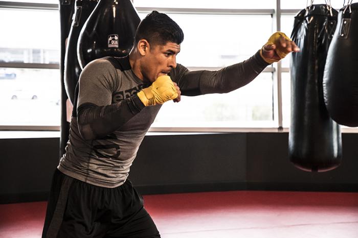 Las Vegas 5/1/18 - El peleador mexicano de UFC Hector Aldana se prepara en el UFC Performance Institute en las Vegas para su debut en UFC Singapore el 23 de Junio. (Credito: Juan Cardenas)