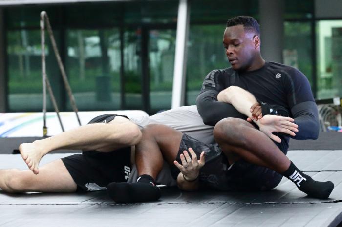 SINGAPORE - JUNE 20:  Ovince Saint Preux (R) of United States participates in the UFC Fight Night Open Workout at OCBC Square on June 20, 2018 in Singapore.  (Photo by Suhaimi Abdullah - Zuffa LLC/Zuffa LLC)