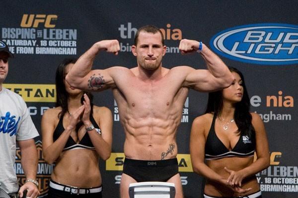 UFC 89 Weigh-In Samy Schiavo
