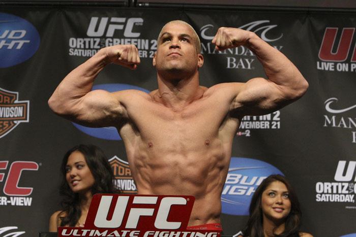 Ufc 106 Weigh In Ufc Ufc 106 Weigh In Ufc