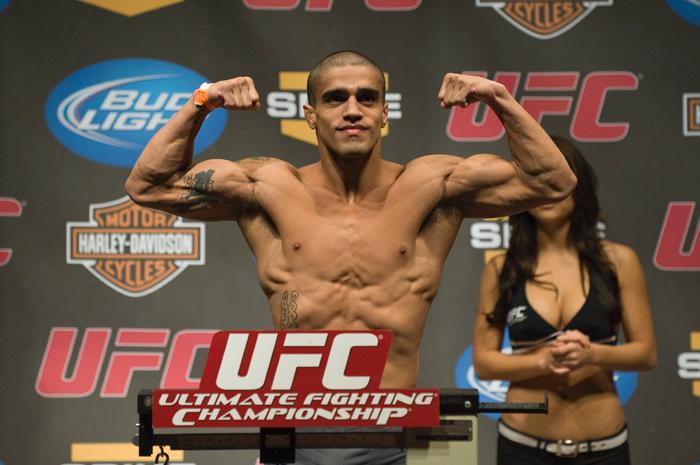 UFC Fight Night Weigh-In Thiago Tavares