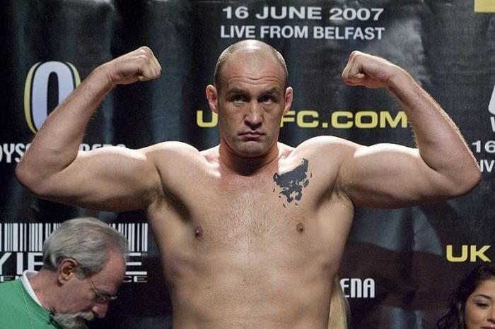 UFC 72 Weigh-In Colin Robinson