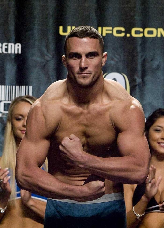 UFC 72 Weigh-In Scott Smith