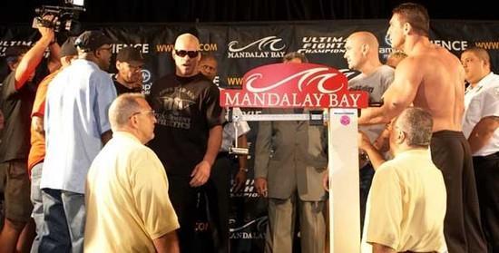 UFC 61 WEIGH IN ORTIZ SHAMROCK