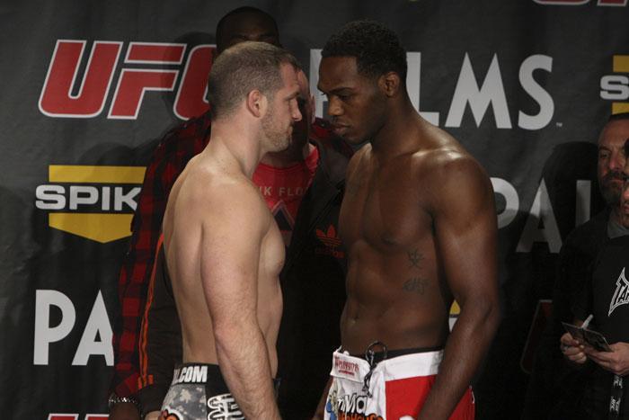 The Ultimate Fighter Finale Weigh-In Matt Hamill & Jon Jones